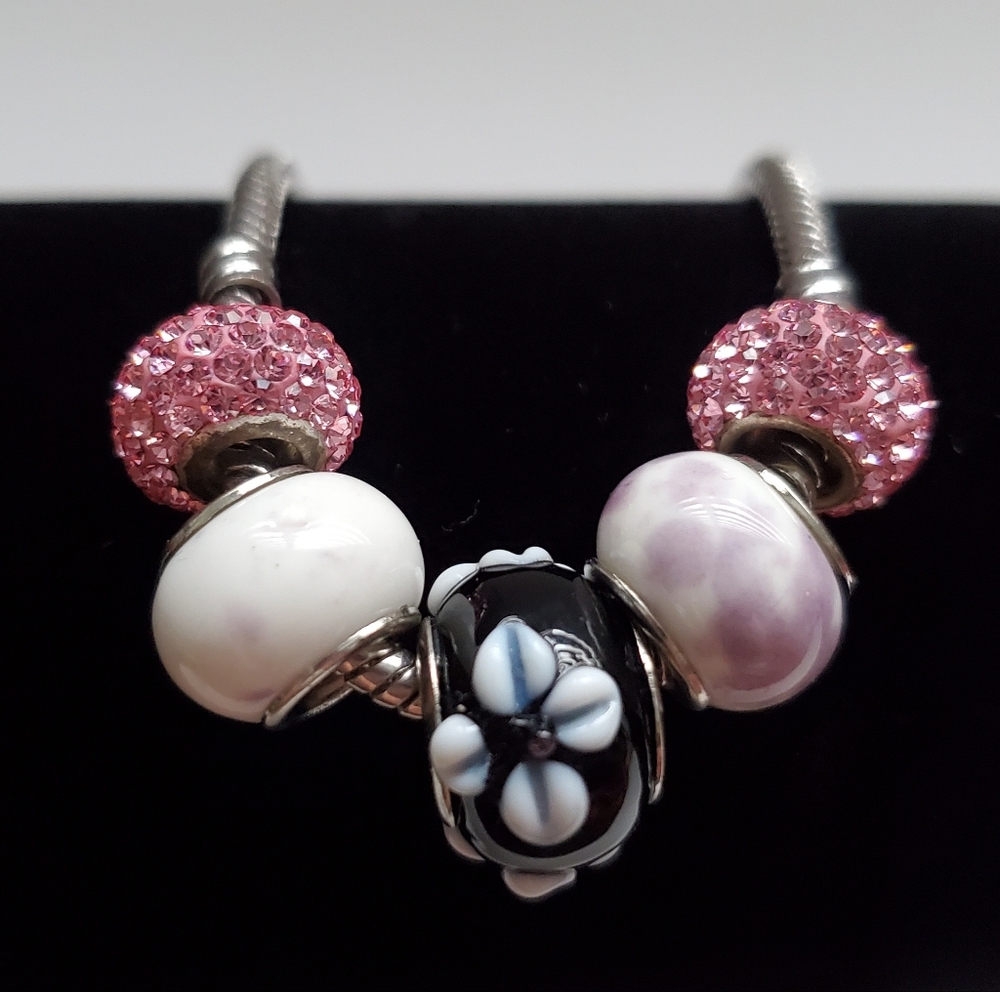 Pandora Style Charm Bracelet Silvertone Glass White Floral & Pink Pavé Stones